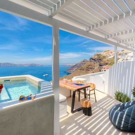 Iriana Suites Fira  Eksteriør billede
