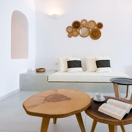 Iriana Suites Fira  Eksteriør billede