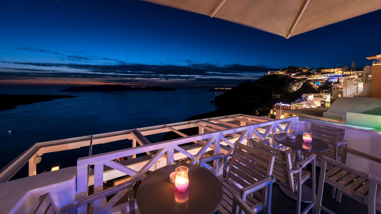 Iriana Suites Fira  Eksteriør billede
