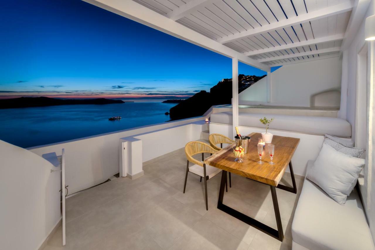 Iriana Suites Fira  Eksteriør billede