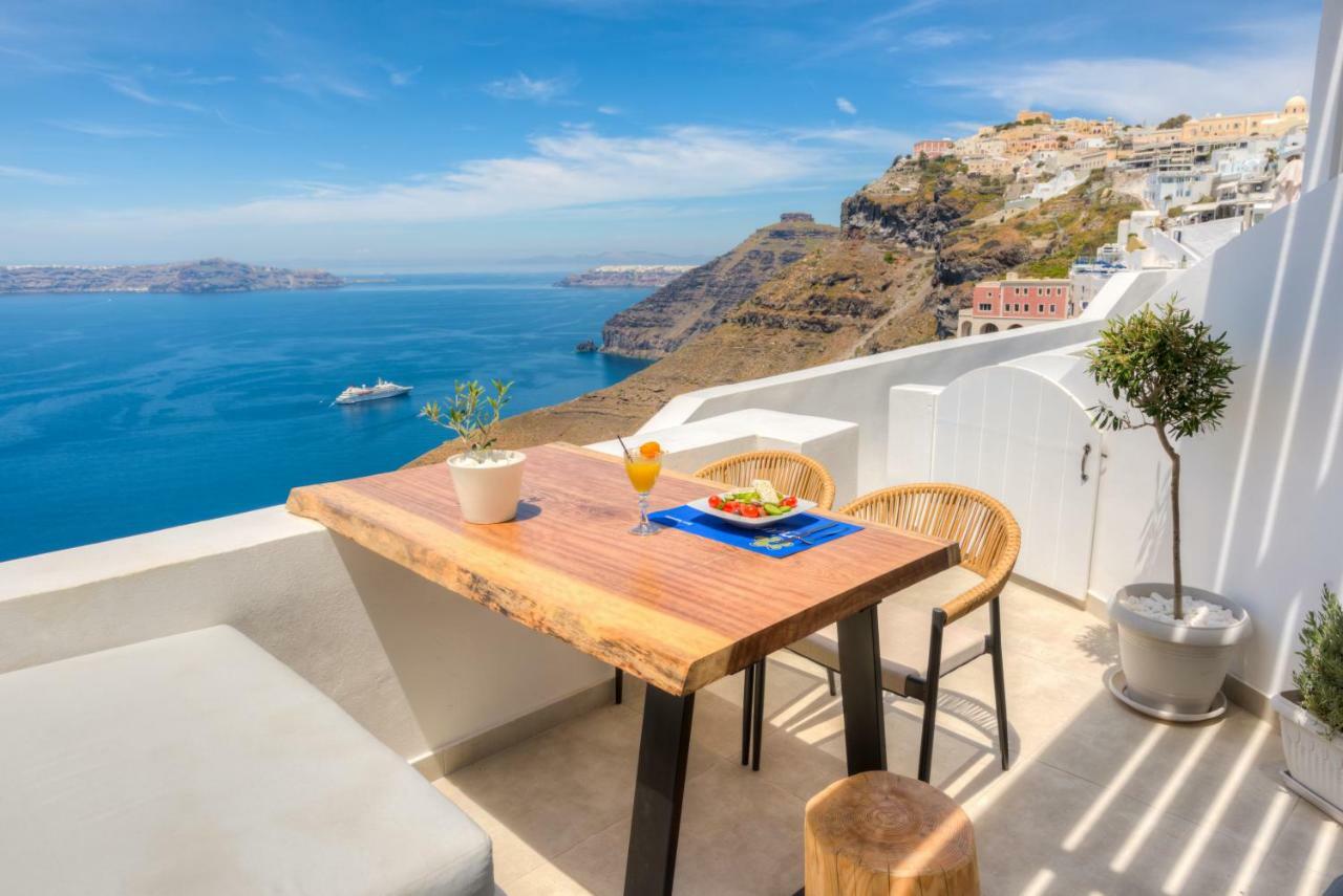Iriana Suites Fira  Eksteriør billede
