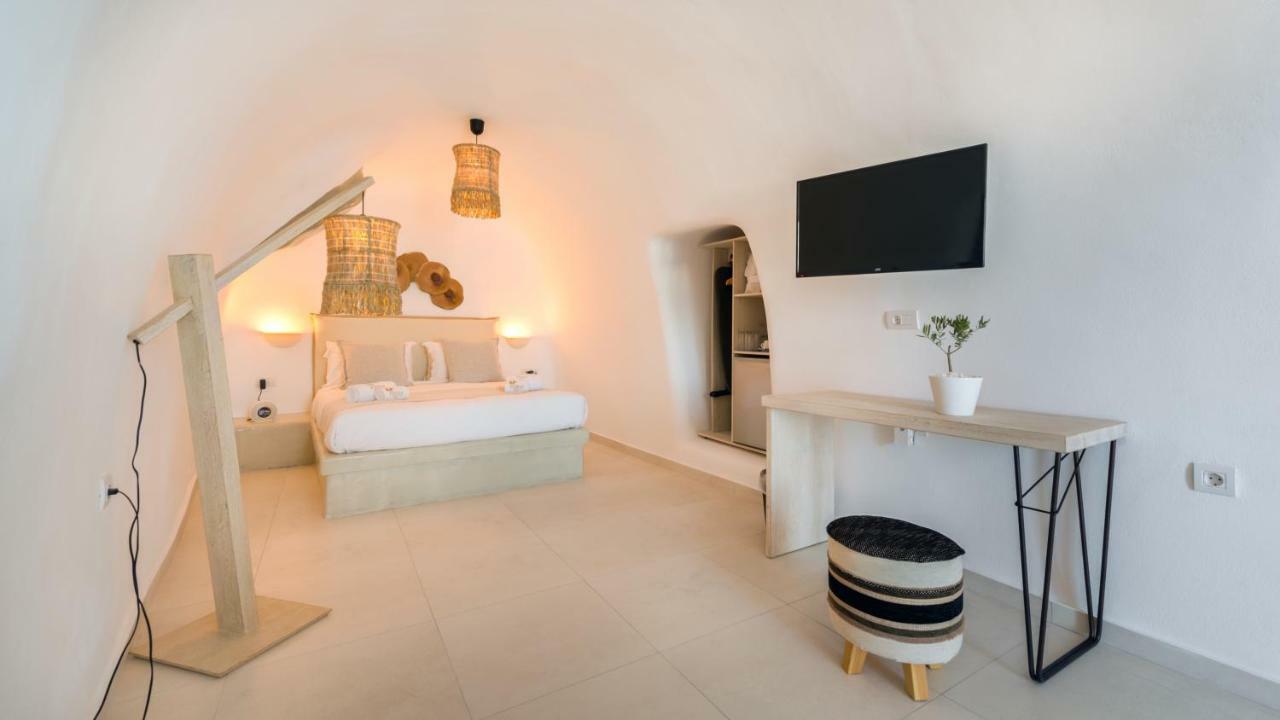 Iriana Suites Fira  Eksteriør billede