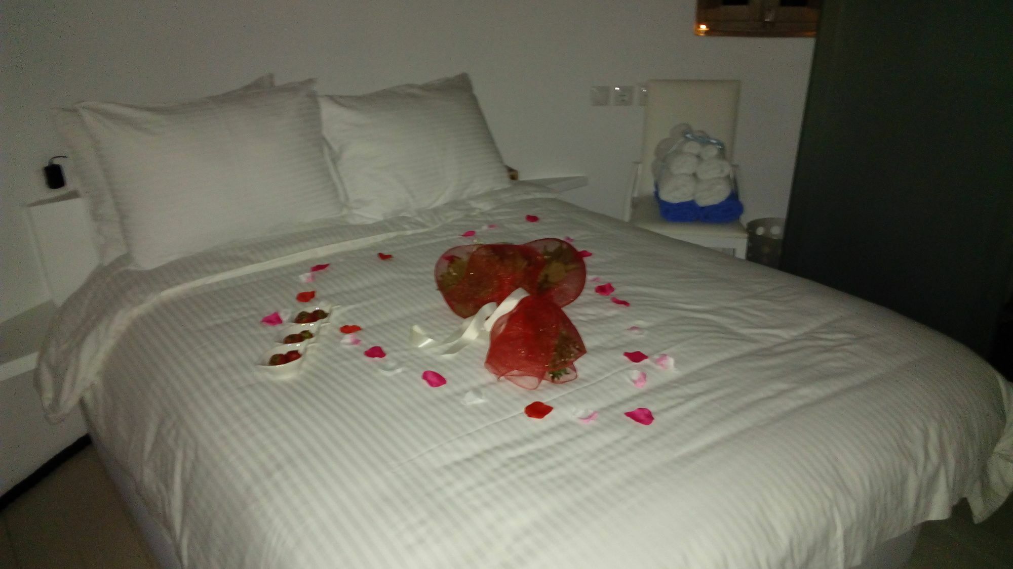 Iriana Suites Fira  Eksteriør billede